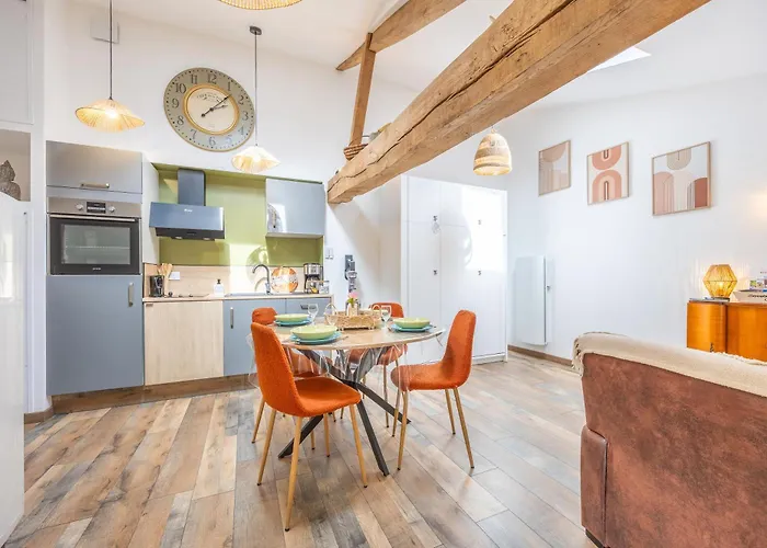 Les Gats Casa de Férias